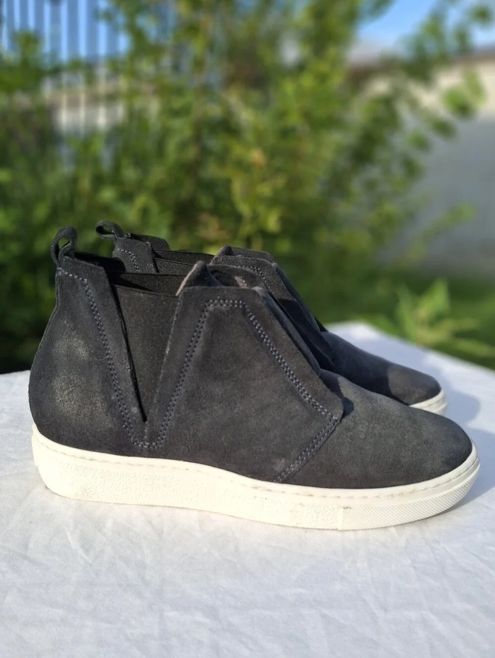 Miz Mooz Black Suede Laurent Sneaker Hybrid Chelsea Boots Size 38 Euro 7.5 US